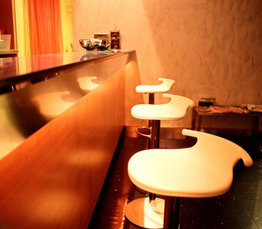 Hotel Italia Carmagnola Esterno foto